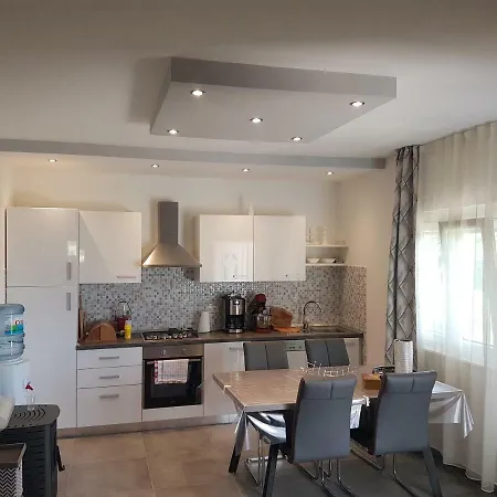 Casa vacanze Sinobor Drniš